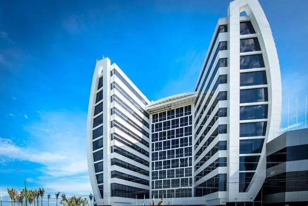Wyndham Manta Sail Plaza Hotel & Convention Center