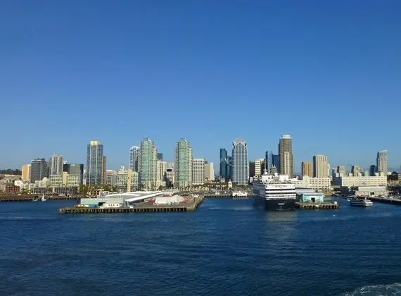 Wyndham San Diego Bayside
