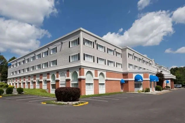 Wyndham Southbury - Dış Mekan