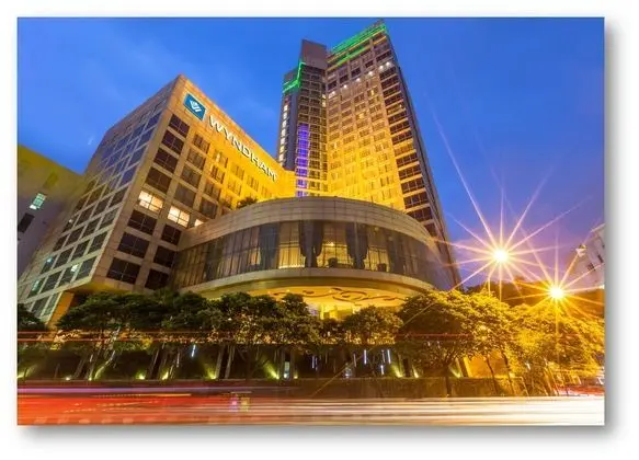 Wyndham Surabaya City Centre - Genel