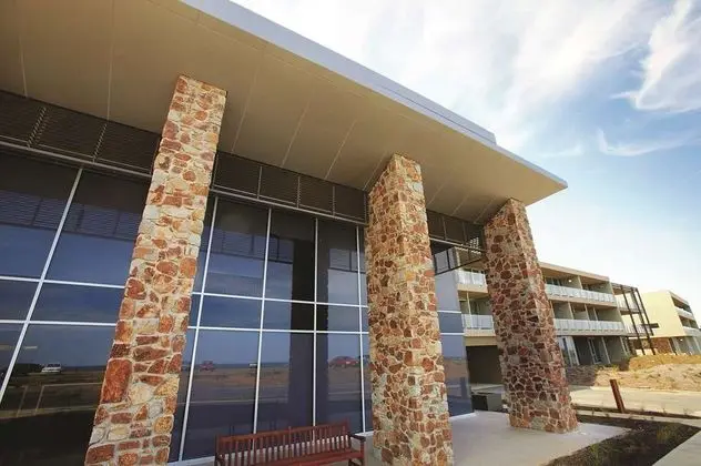 Wyndham Resort Torquay - Genel
