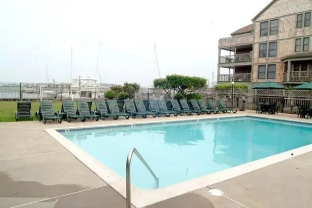 Wyndham VR Newport Onshore