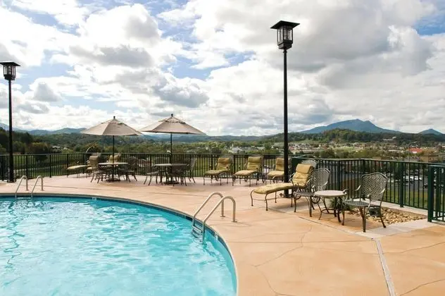 Wyndham VR Smoky Mountains - Havuz