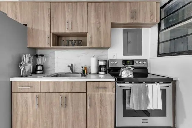 Wynwood Central 2BD Apartment w Parking - Mutfak