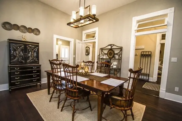 Wyoming St Restored Historic 2br/1ba Downtown - Yerinde Yemek