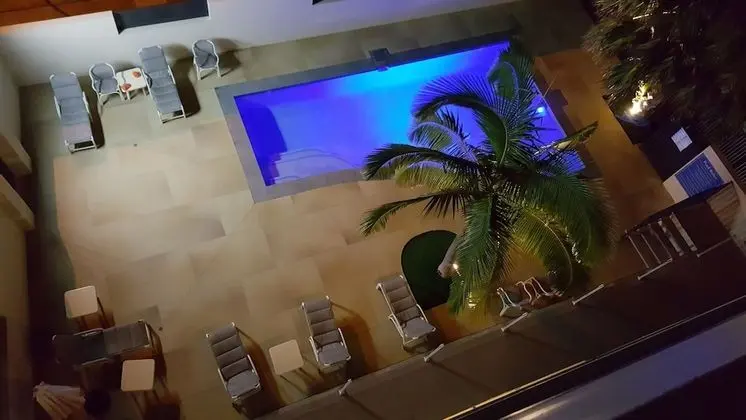 Wyuna Beachfront Holiday Apartments - Havuz
