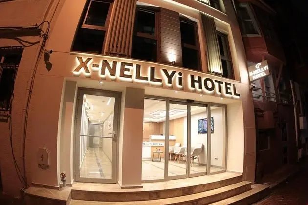 X-Nellyi Boutique Hotel