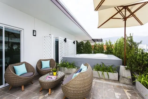 X2 Chiang Mai Nimman Villa - Dış Mekan