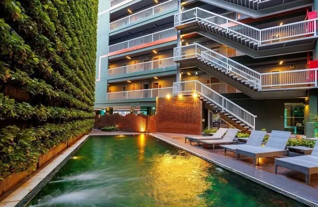 X2 Vibe Chiang Mai Decem Hotel - Öne Çıkan Resim