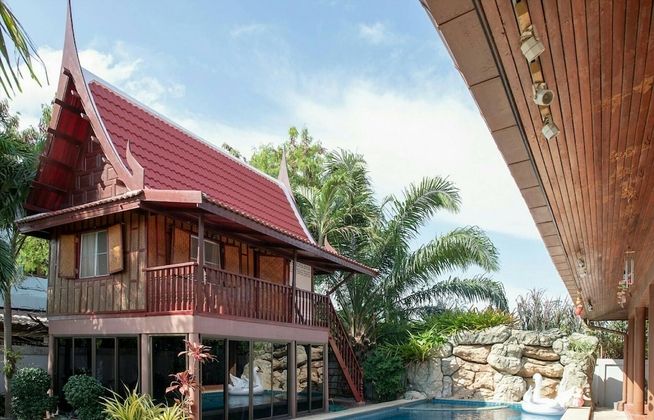 Xanadu Pool Villa at Phala