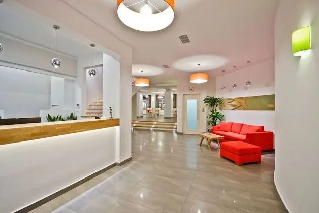 Xenia Hotel - Lobi