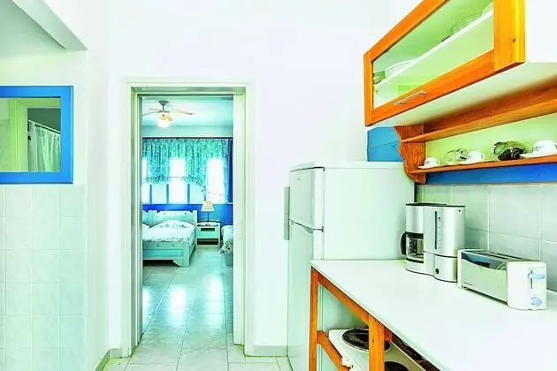 Xenios Faros Apartments - Mutfak