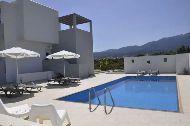 Xenos Villa 3 - Luxury Villa With Private Pool Near The Sea - Havuz