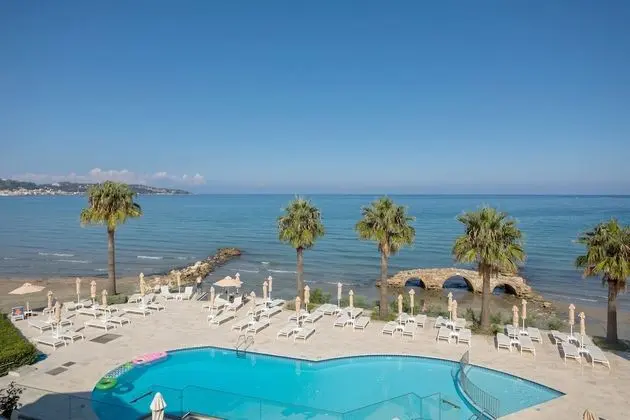 Xenos Kamara Beach - Plaj