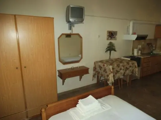 Villa Xenos Studios & Apartments - Oda
