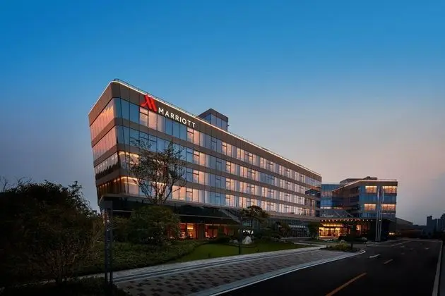 Xuzhou Marriott Hotel Lakeview - Dış Mekan
