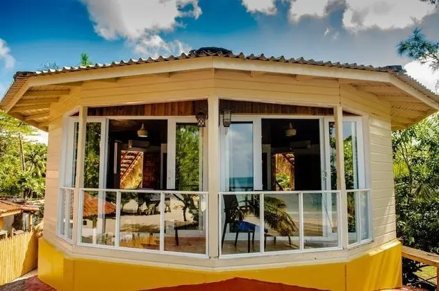 Xye   Resort