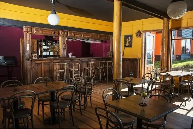 Hotel y Cabañas Puerto Pilar - Yerinde Yemek