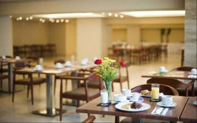 Hotel y Casino Central Park Panama - Yerinde Yemek