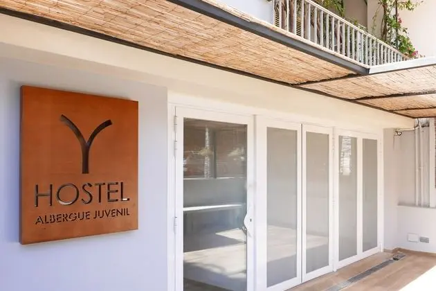 Y Hostel - Albergue Juvenil - Dış Mekan