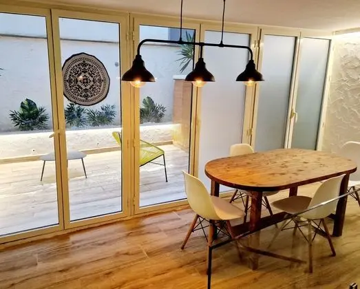 Y Hostel - Albergue Juvenil - Öne Çıkan Resim