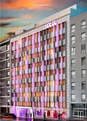 YOTEL PORTO