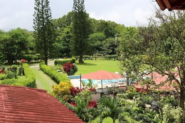 Hotel y Restaurante Valle Verde - Dış Mekan