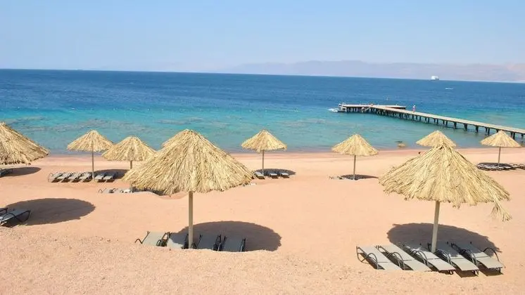Yacht Hotel Aqaba