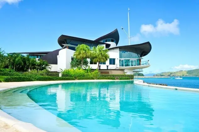 Yacht Club Villas - Havuz