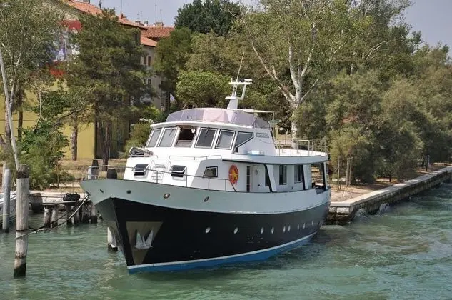 Yacht Fortebraccio Venezia - Öne Çıkan Resim