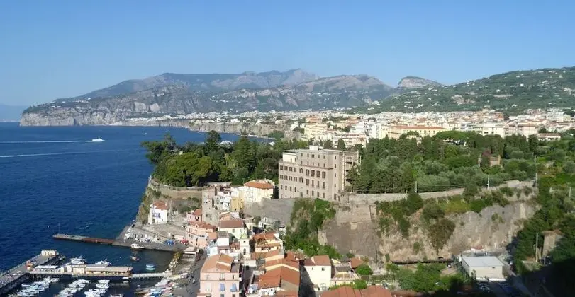 Yacht Suite Sorrento