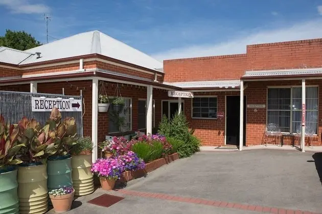Yackandandah Motor Inn - Dış Mekan