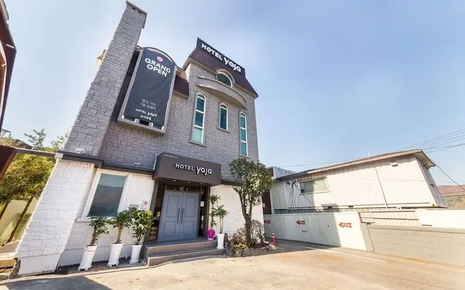 Yaja Gonjiam Branch