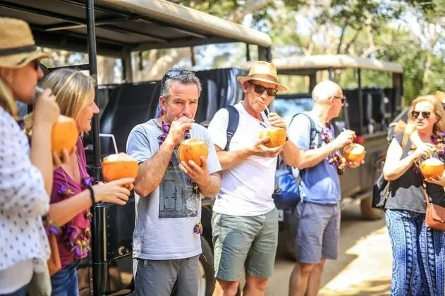 Yala Safari Camping - All Inclusive - Lobi