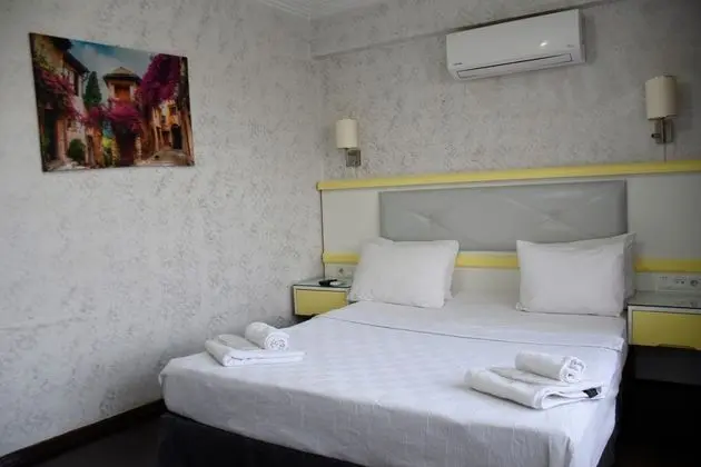 Yalçın Otel Muratpaşa - Yatak Odası