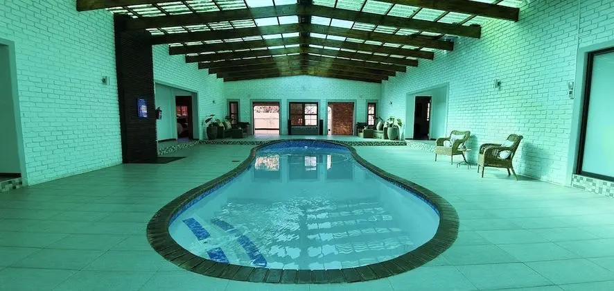 Yalla Yalla Boutique Hotel - Havuz