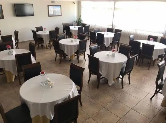 Otel Yalta - Yerinde Yemek
