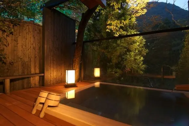 Yamanaka Onsen Ohanami Kyubei - Spa