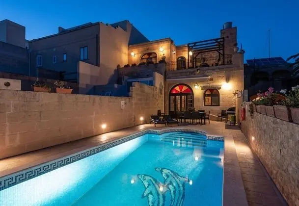 Villayana Gozitan Farmhouse with pool