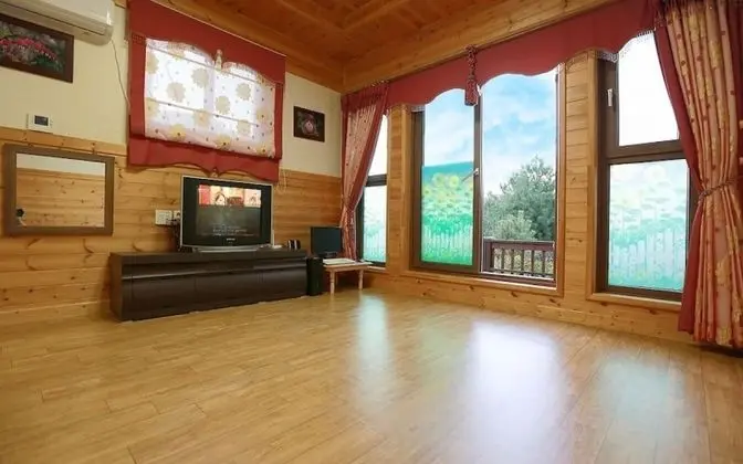 Yanggu Bauyasaenghwar Pension