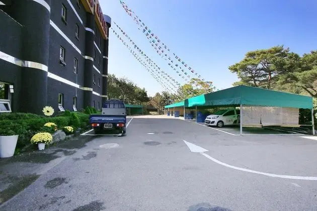 Yangju Soo Hotel