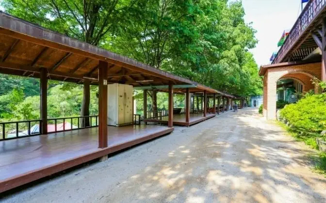 Yangpyeong Mountain Yard Pension - Misafir Tesisleri ve Hizmetleri