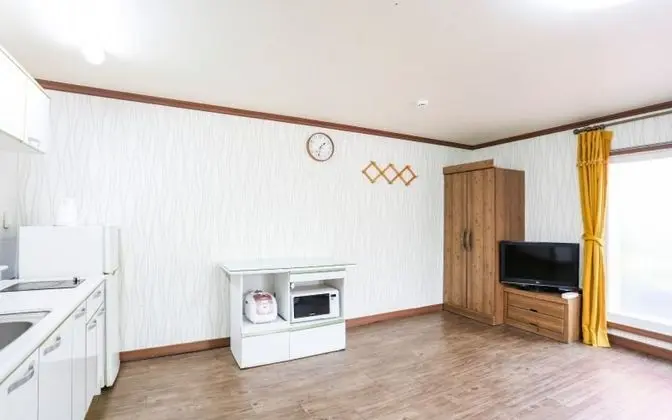 Yangpyeong Mountain Yard Pension - Oda