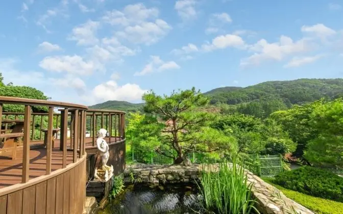 Yangpyeong Weekly Kids Pool Villa