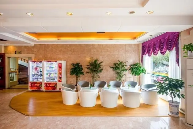 Yangshuo New Century Hotel VIP Building - Lobi