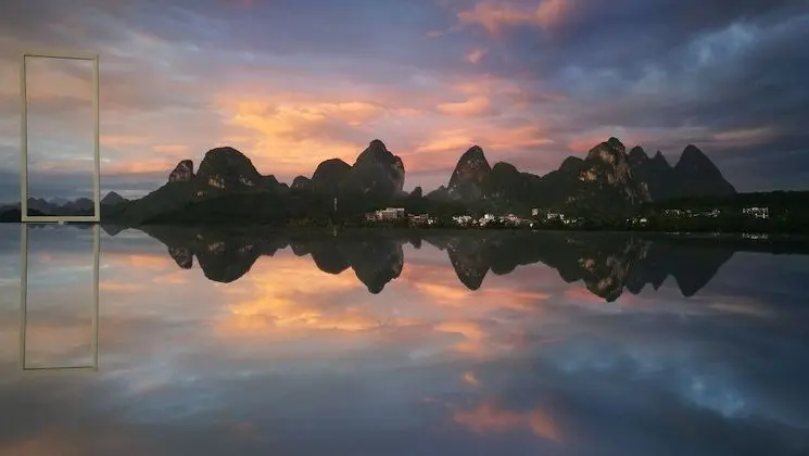 Yangshuo Showbiz Youth Hostel - Havuz