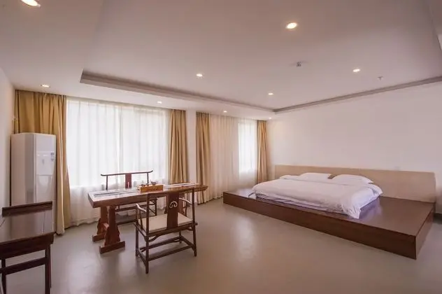 Yangshuo Tao House