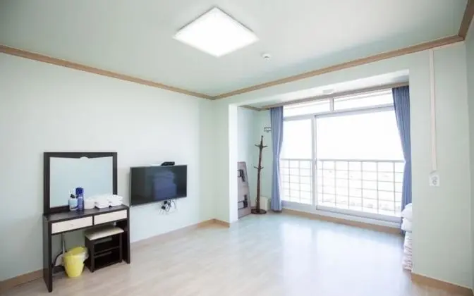 Yangyang Cheheommaeul Pension - Oda