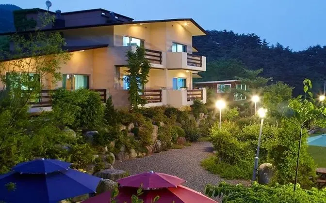 Yangyang Denver House Pension