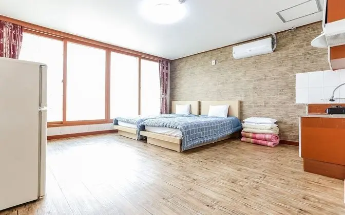 Yangyang Naksan 7 Honet Beach - Oda